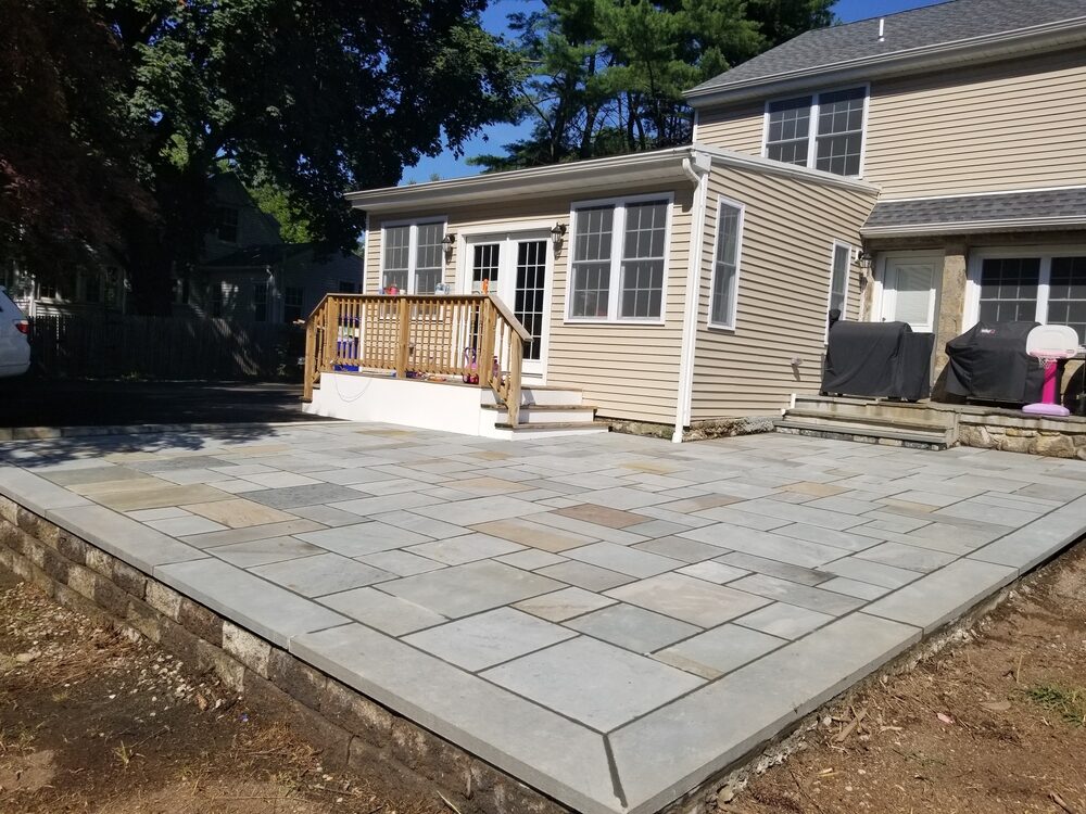 Bluestone vs. Flagstone: Choosing the Best Natural Rock for Your Summer Patio Upgrade