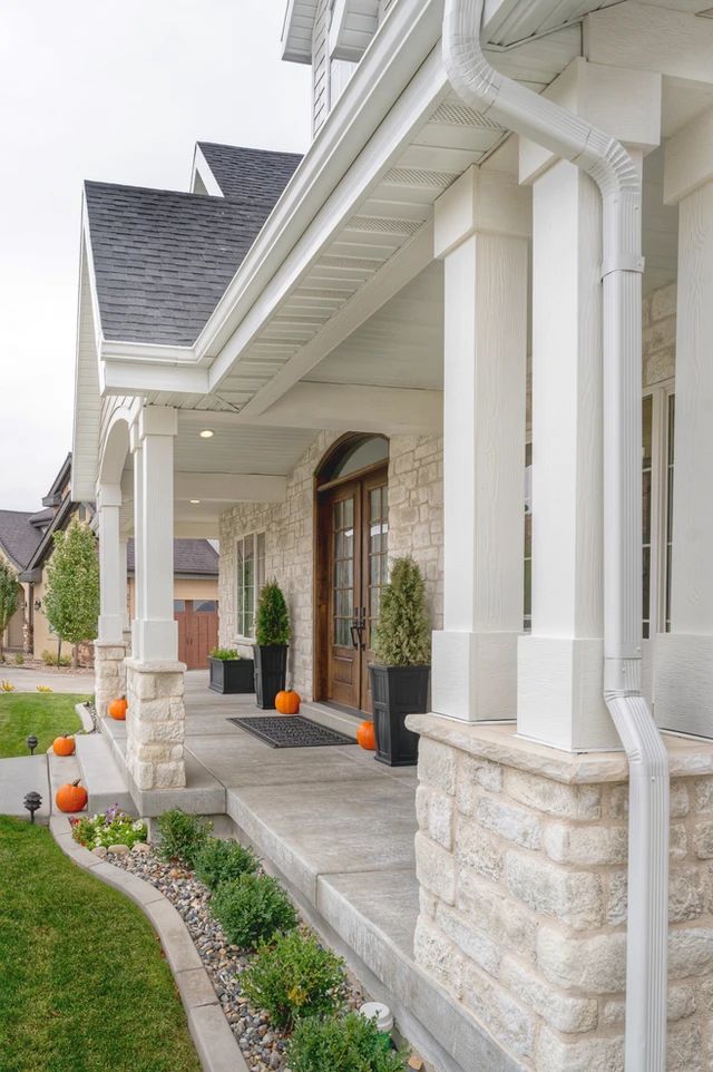 Stone Veneer